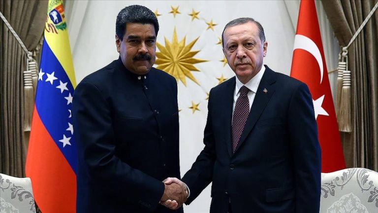 Ərdoğan Trampın Maduronu Türkiyəyə dəvət etməsi ilə bağlı iddiaları təkzib edib