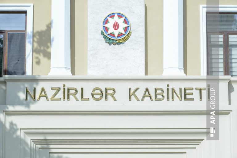 Təhsil haqqında dövlət sənədlərinin verilməsinə dair yeni qaydalar təsdiqlənib