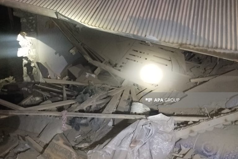 Tovuzda evdə qaz partlayıb, 3 nəfər ağır xəsarət alıb