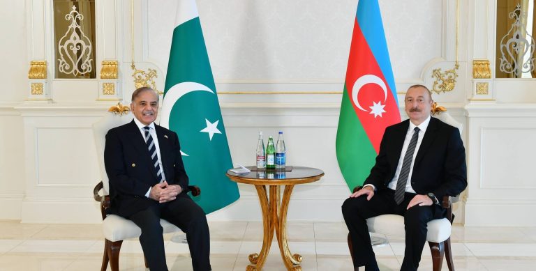 Prezident İlham Əliyev Şahbaz Şərifi təbrik edib