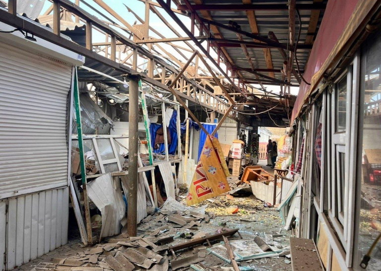 Rusiya Ukraynada bazarı dronla vurub: 5 nəfər ölüb, 19 yaralanıb