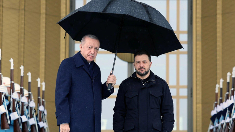 Zelenski Türkiyəyə gedib