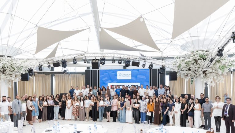 AZAL Milli Mətbuat Günü münasibətilə media nümayəndələri üçün intellektual yarış təşkil edib – FOTO