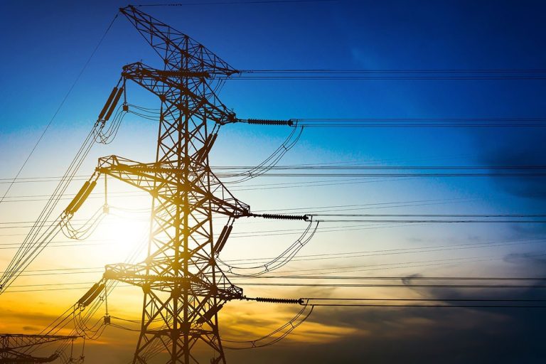 Gürcüstanda yenidən elektrik enerjisində kəsintilər qeydə alınıb – YENİLƏNİB
