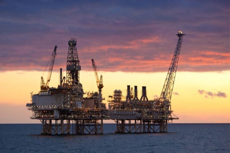 Azərbaycan neftinin qiyməti 97 dolları ötüb